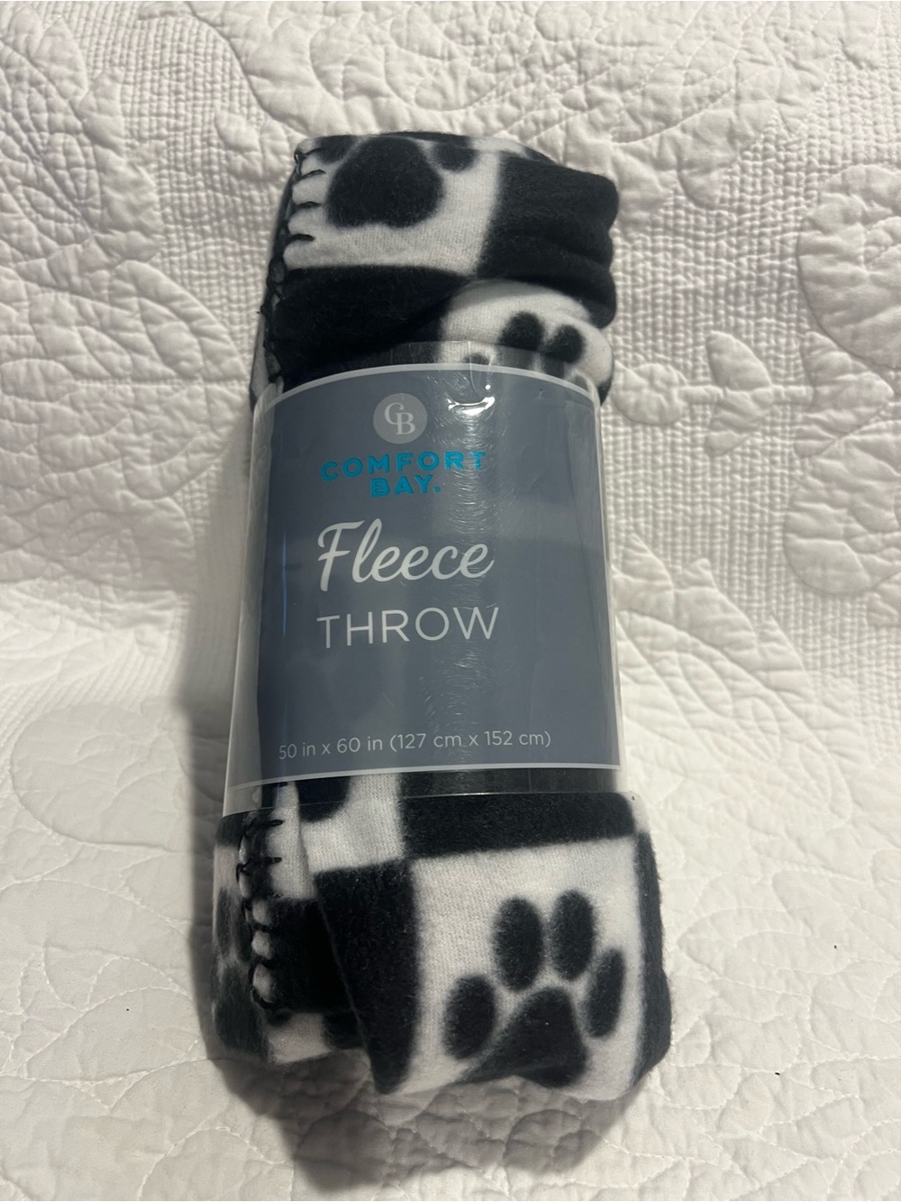 Comfort Bay Fleece Throw Blanket Black & White W/Pawprints Decor Soft 50X60”
